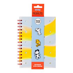 Vonalas Notesz A5 Díszekkel, Szilikon Borítóval - Snoopy & Woodstock - Peanuts Vonalas Notesz A5 Díszekkel, Szilikon Borítóval - Snoopy & Woodstock - Peanuts